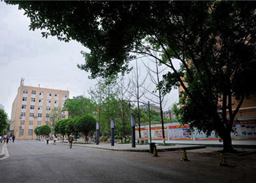 2023年汽车摩托车运用与维修专业玉林哪个职业学校好